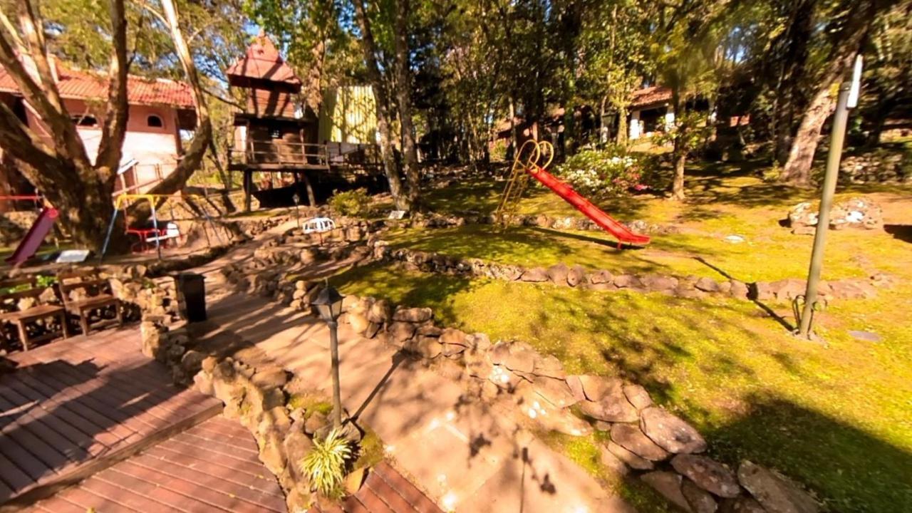 Apto No Centro De Gramado Com Piscina Termica Exterior photo